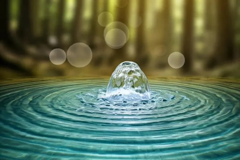 ¿Qué es agua mineral y para qué sirve?